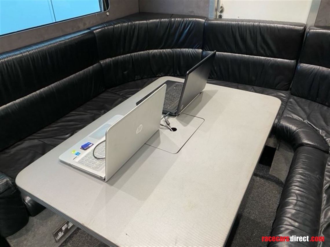 3-car-race-trailer-with-kitchen-and-living