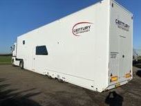 3-car-race-trailer-with-kitchen-and-living