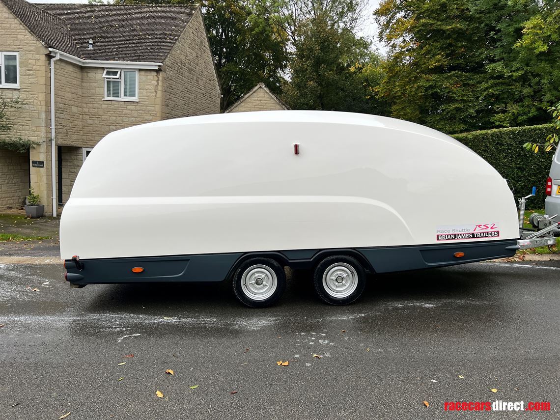 brian-james-race-shuttle-2