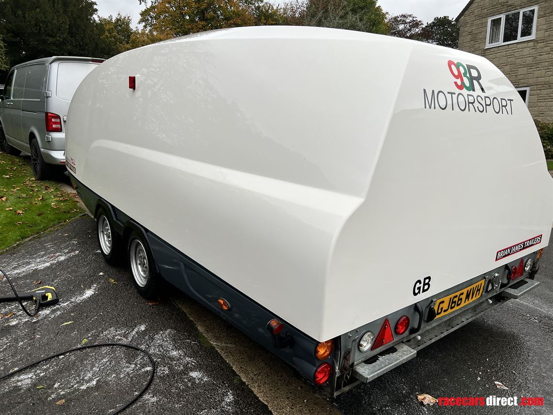 brian-james-race-shuttle-2