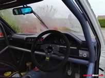 bmw-e30-racetrack-car