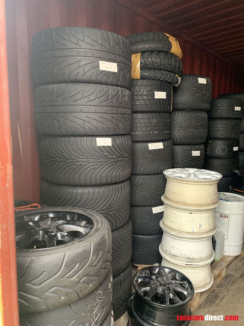 large-selection-of-new-and-used-tyres