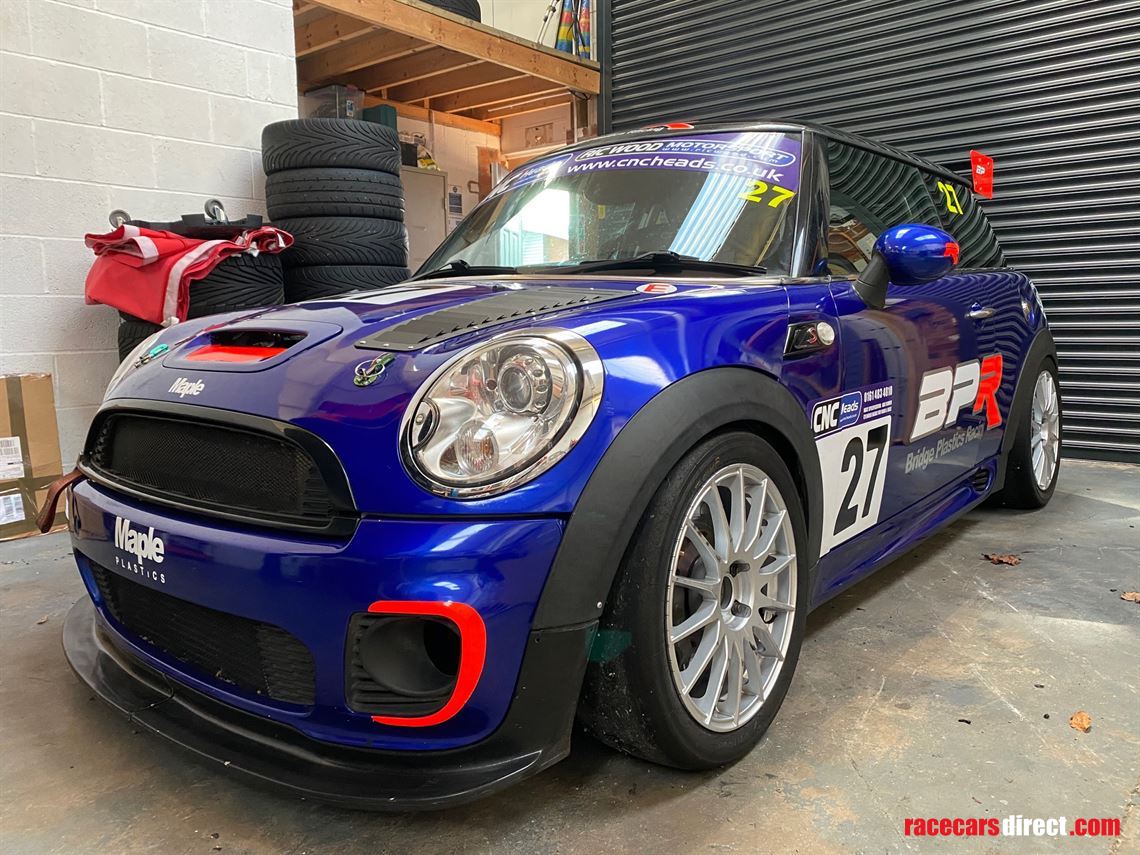 mini-r56-challenge-car