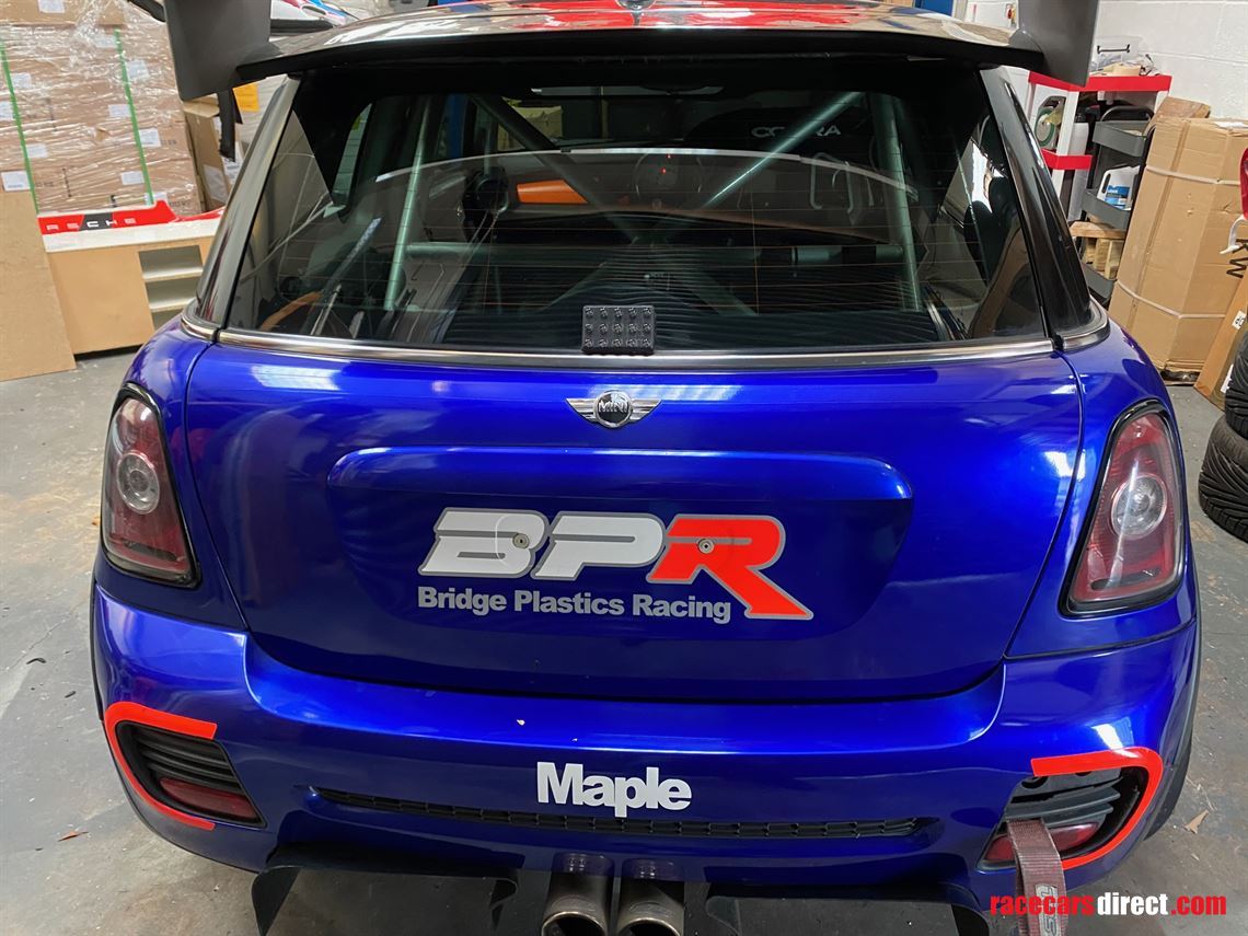 mini-r56-challenge-car