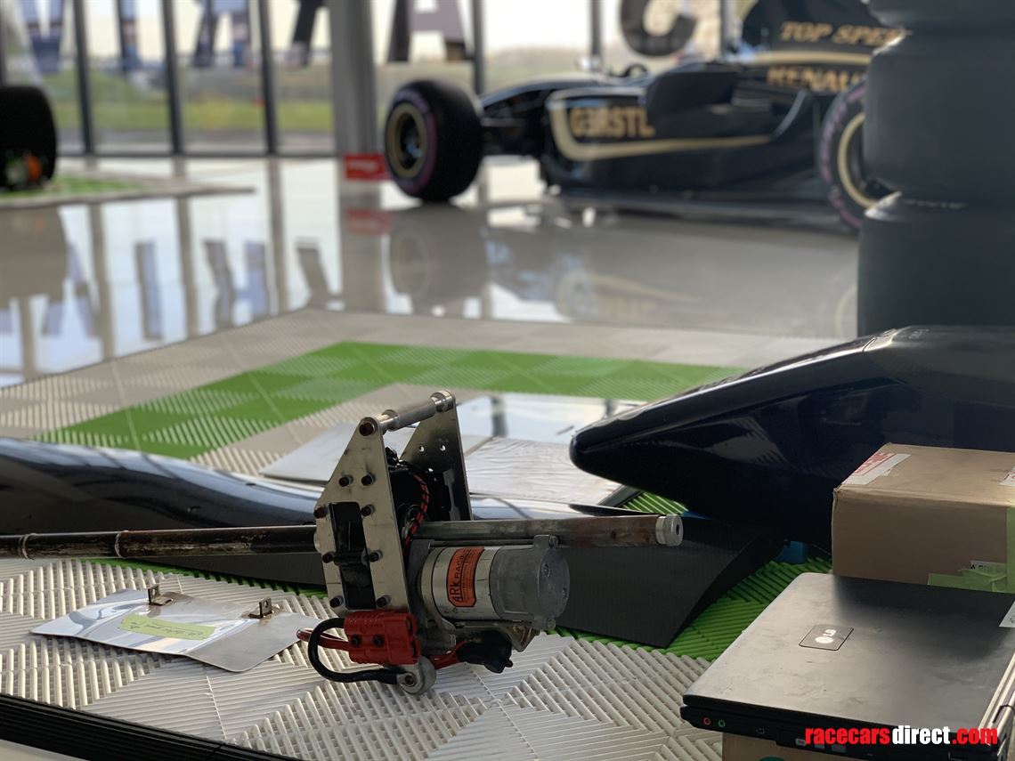Racecarsdirect.com - Dallara GP2-05