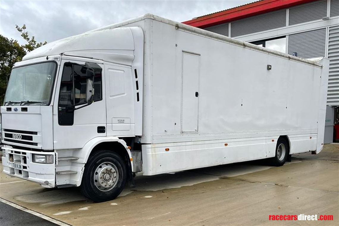 iveco-2-car-rigid