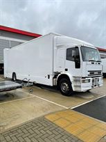 iveco-2-car-rigid