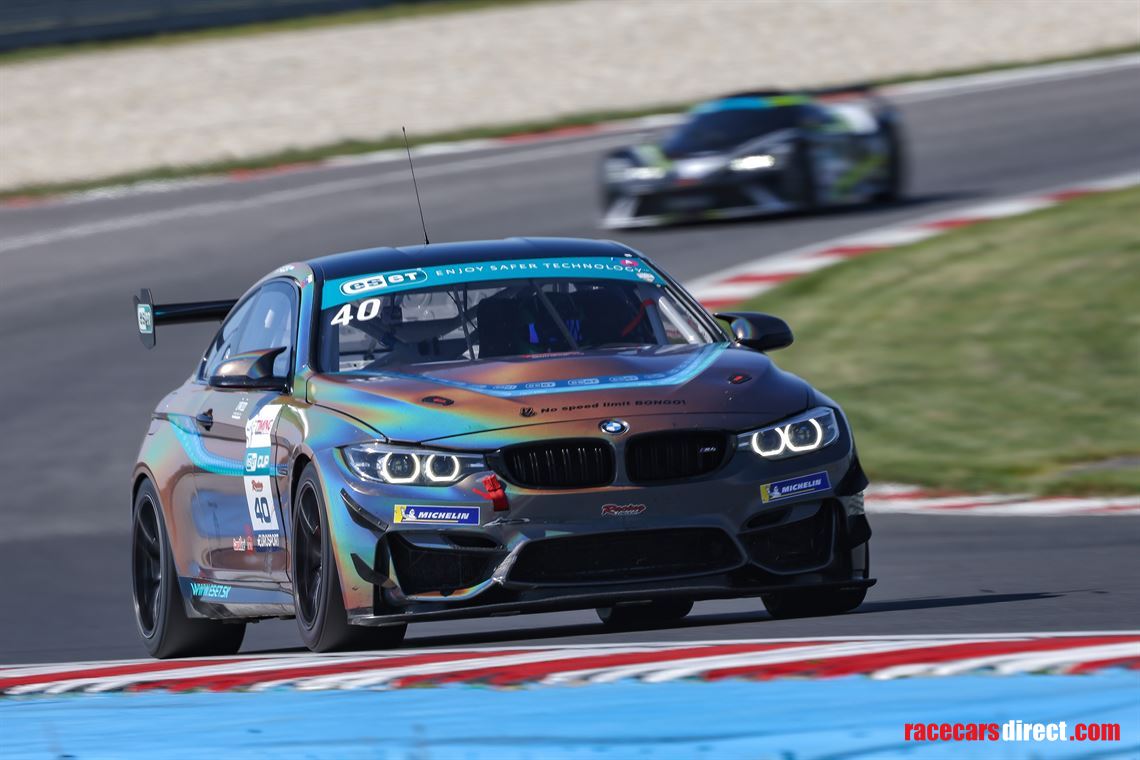 bmw-m4-gt4