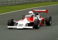 van-diemen-rf82-ff2000