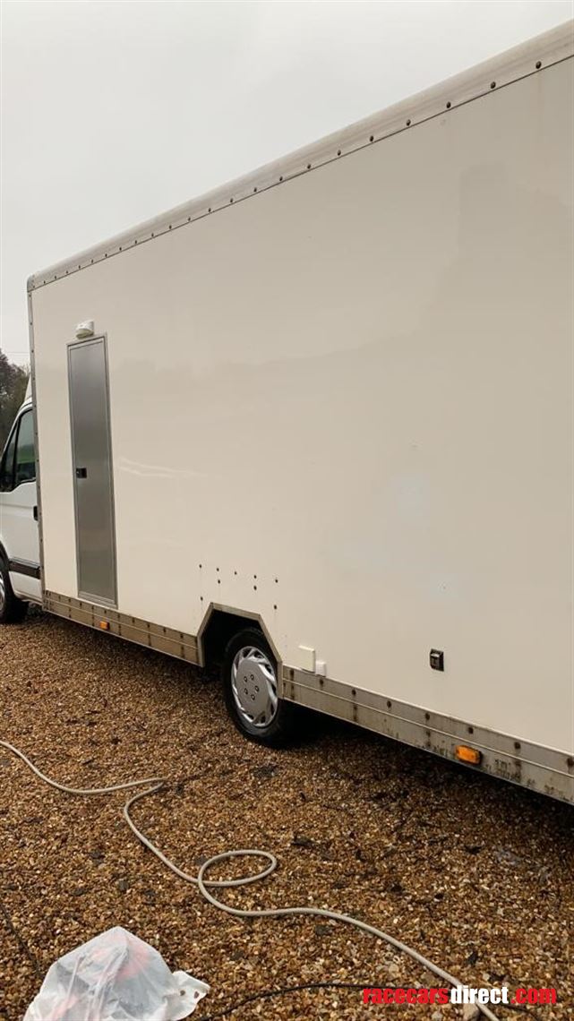 2008---renault-master-luton-race-van-35-tonne