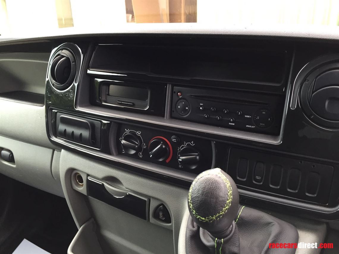 2008---renault-master-luton-race-van-35-tonne