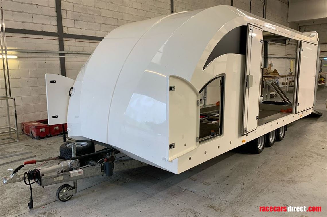 brian-james-race-transporter-6