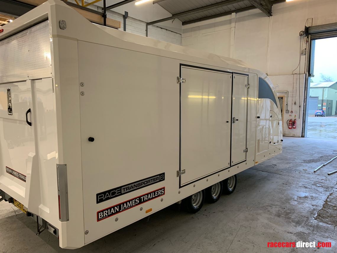brian-james-race-transporter-6