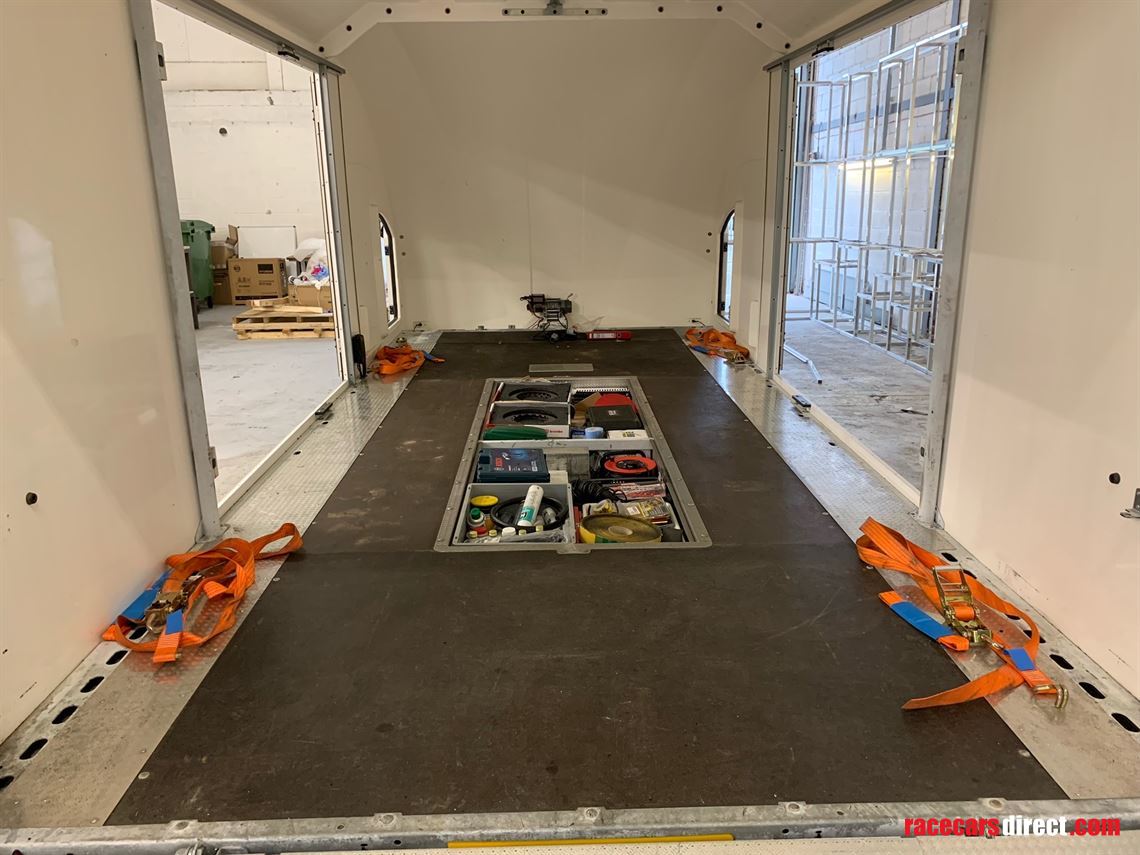 brian-james-race-transporter-6