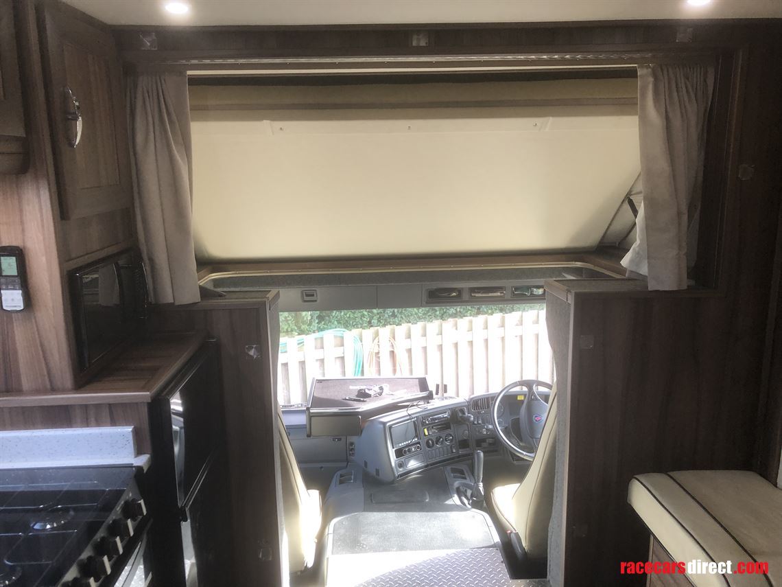 scania-racetruckmotorhome