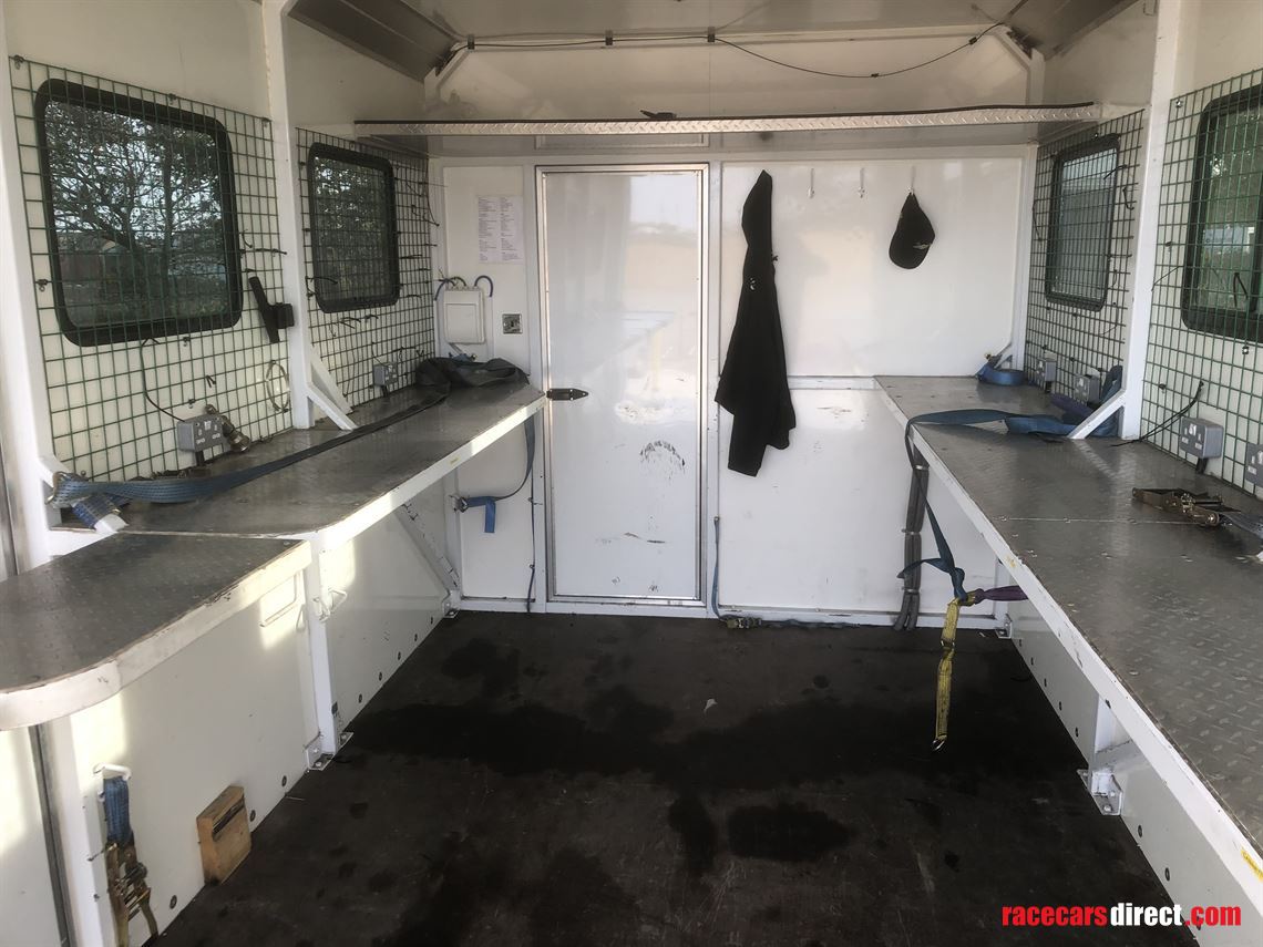 scania-racetruckmotorhome