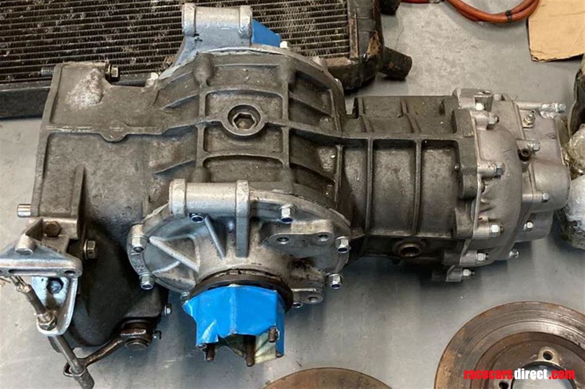 hewland-mk9-gearbox-plus-crossle-2530f-spares