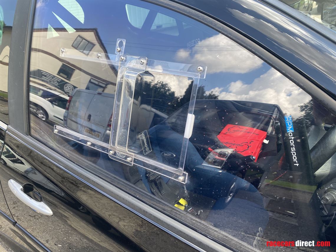 renault-clio-197-forged-track-car