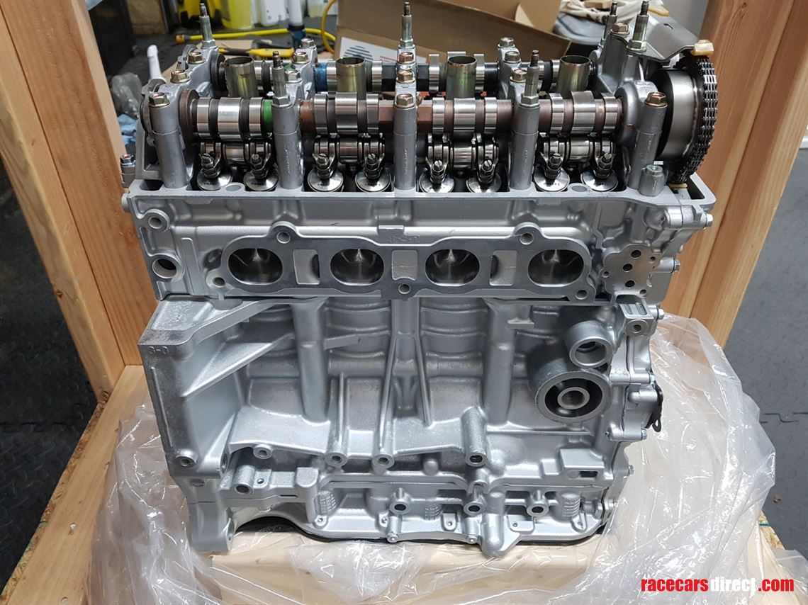 4pistonracing-honda-k20-engine-865x86-1251