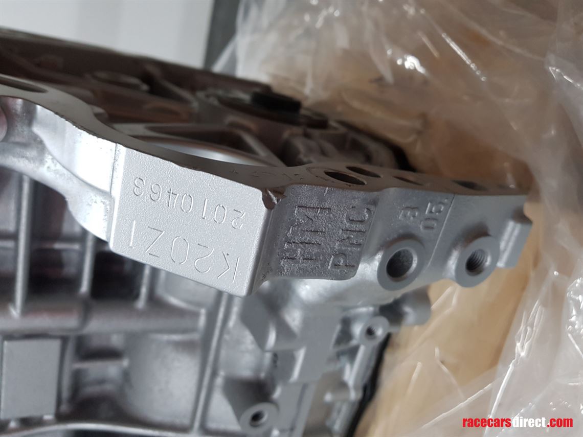 4pistonracing-honda-k20-engine-865x86-1251