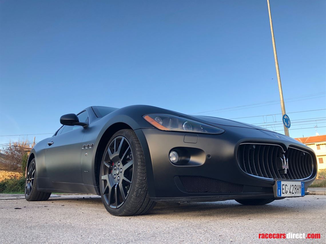 immaculate-second-hand-maserati-coupe-2011