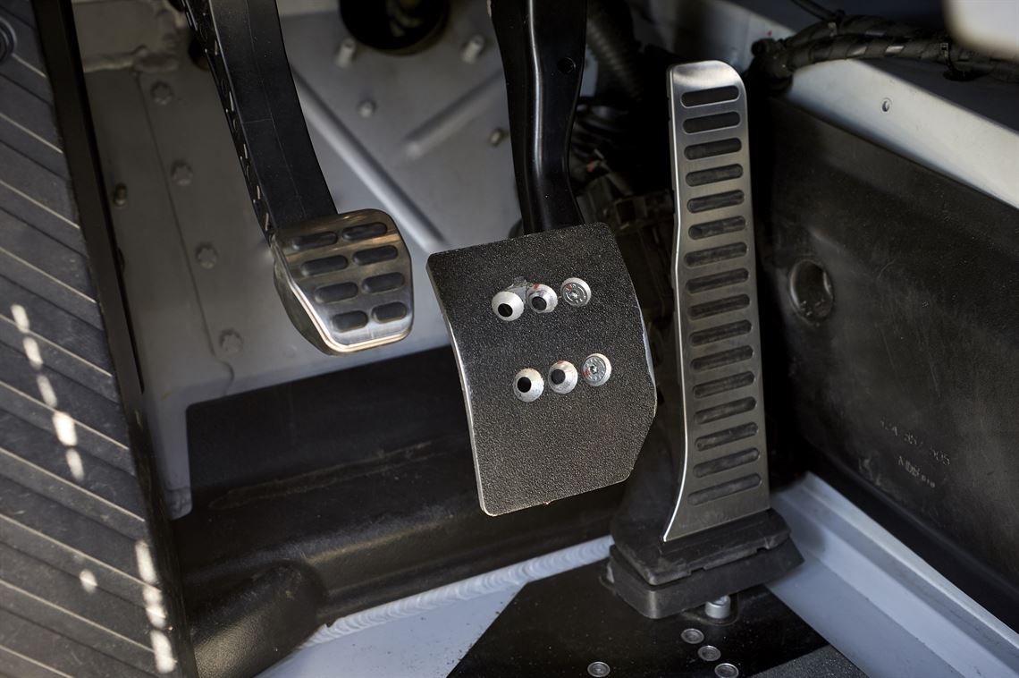 2012-audi-r8-gt3-lms-ultra