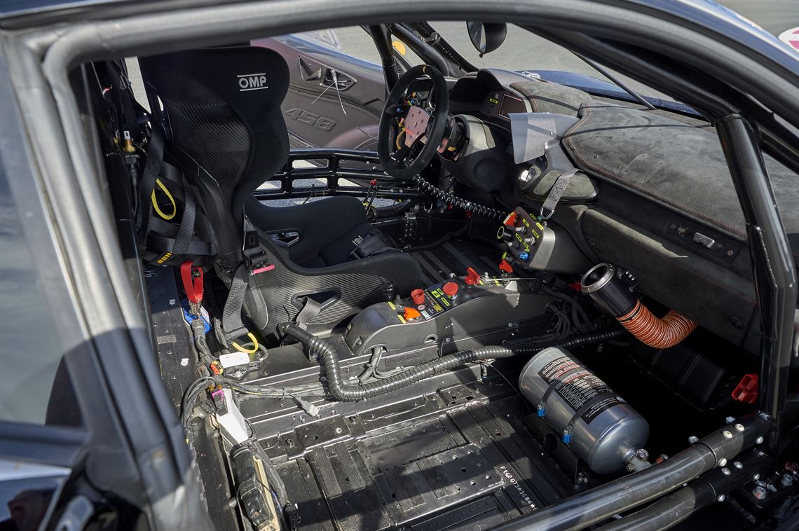 2012-ferrari-458-gtd