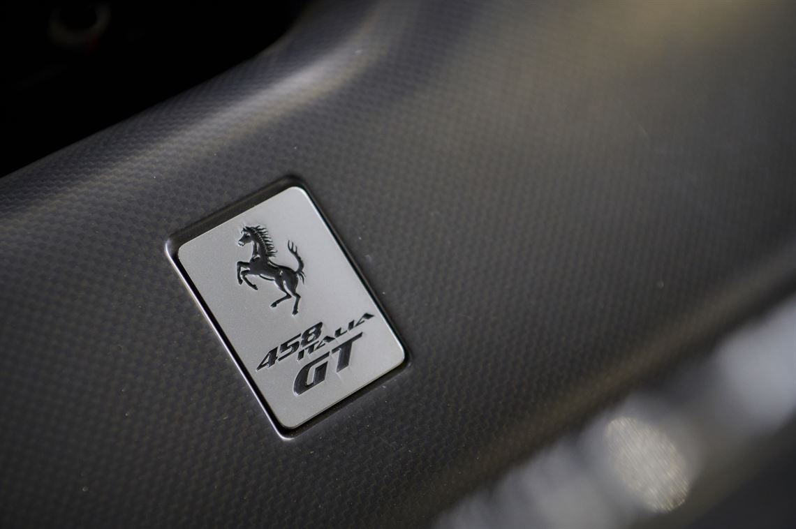 2012-ferrari-458-gtd