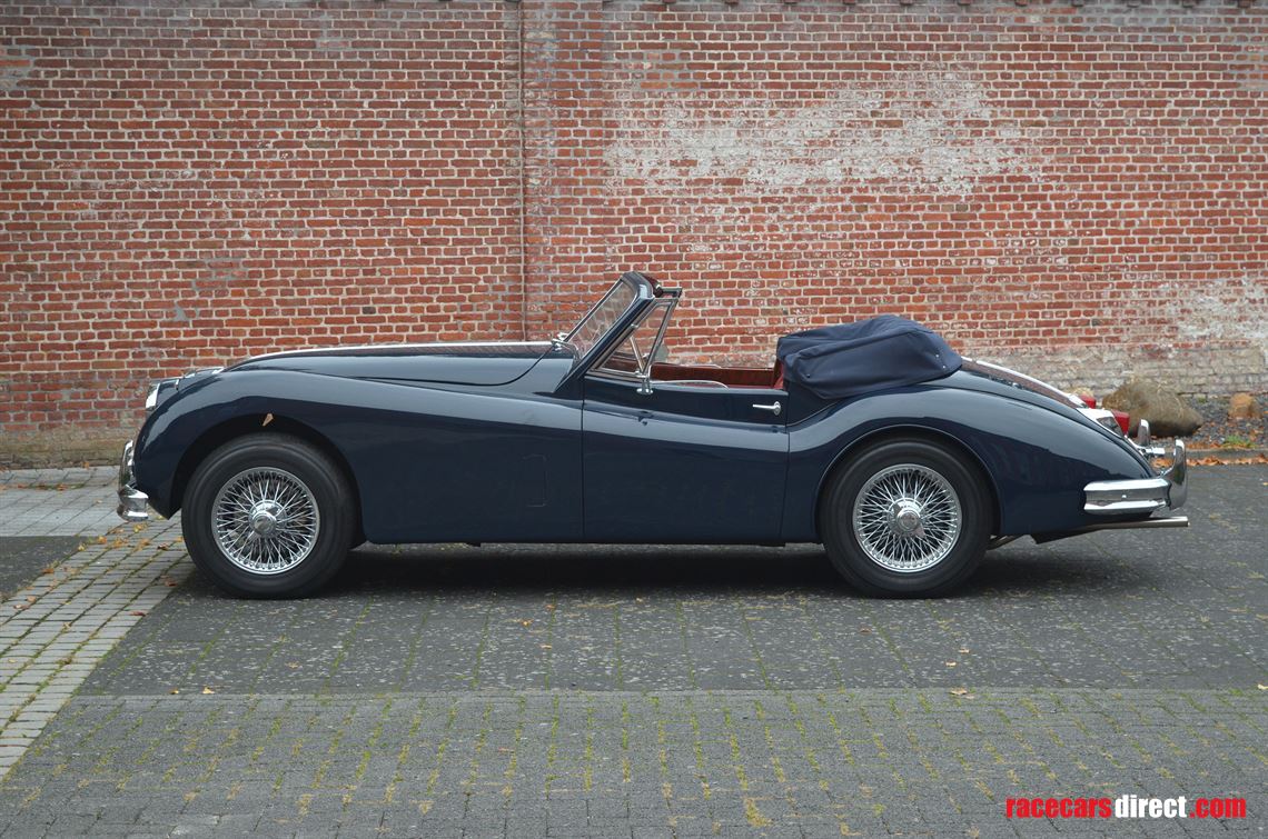 1965-xk140-dhc