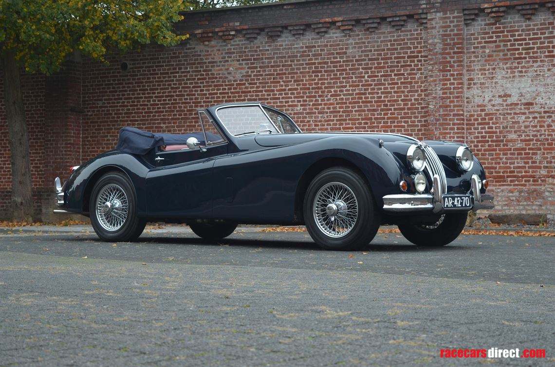 1965-xk140-dhc