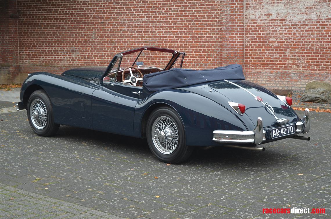 1965-xk140-dhc