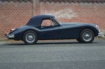 1965-xk140-dhc