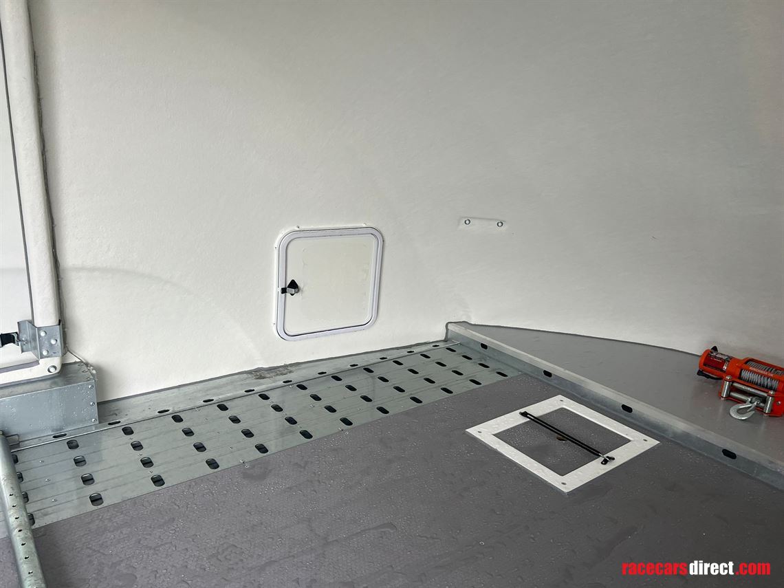 eco-trailer-velocity-iq-enclosed-trailer