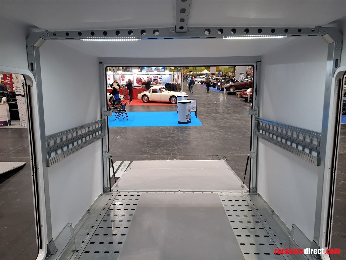 eco-trailer-titan-enclosed-trailer