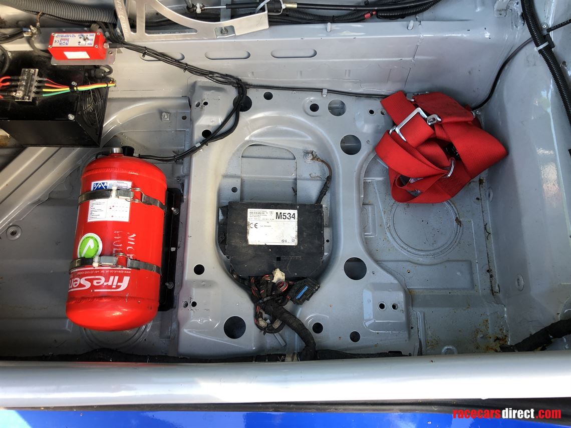 porsche-boxster-986-32-s-race-car