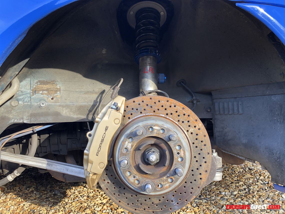 porsche-boxster-986-32-s-race-car