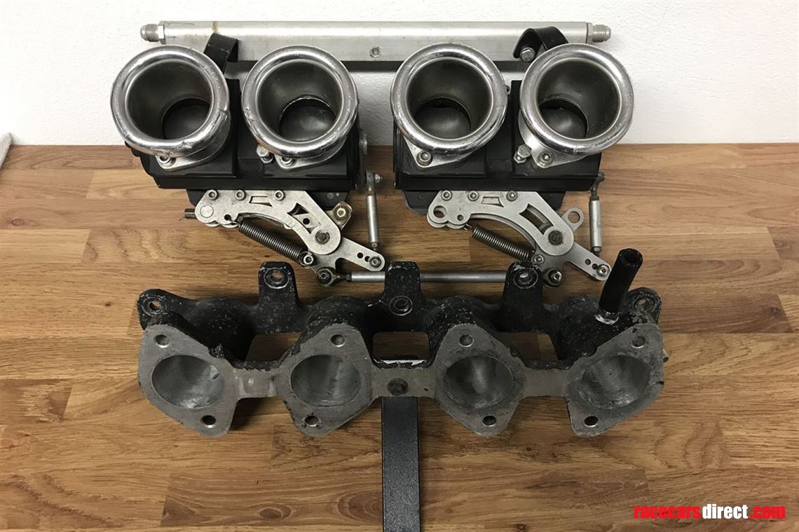 caterham-roller-barrel-throttle-bodies