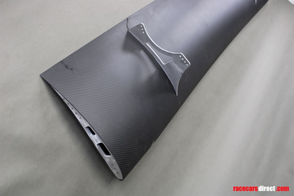 porsche-991-gt3-r-rear-wing