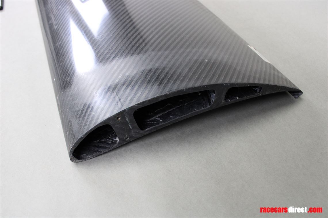 audi-r8-lms-ultra-rear-wing