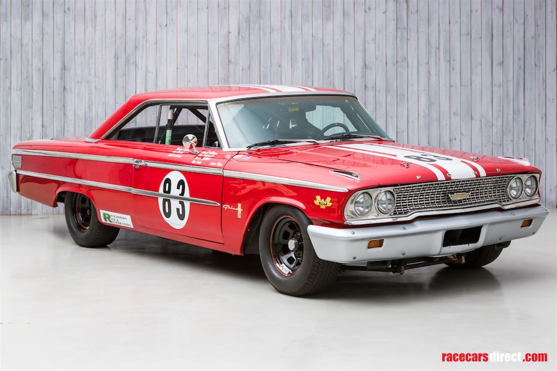 19635-ford-galaxie-500-xl-fastback-fia