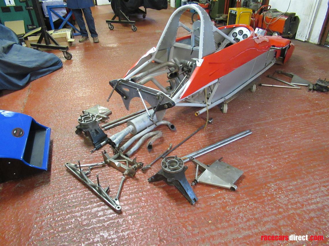 royale-rp33m-1983-formula-ford-kent