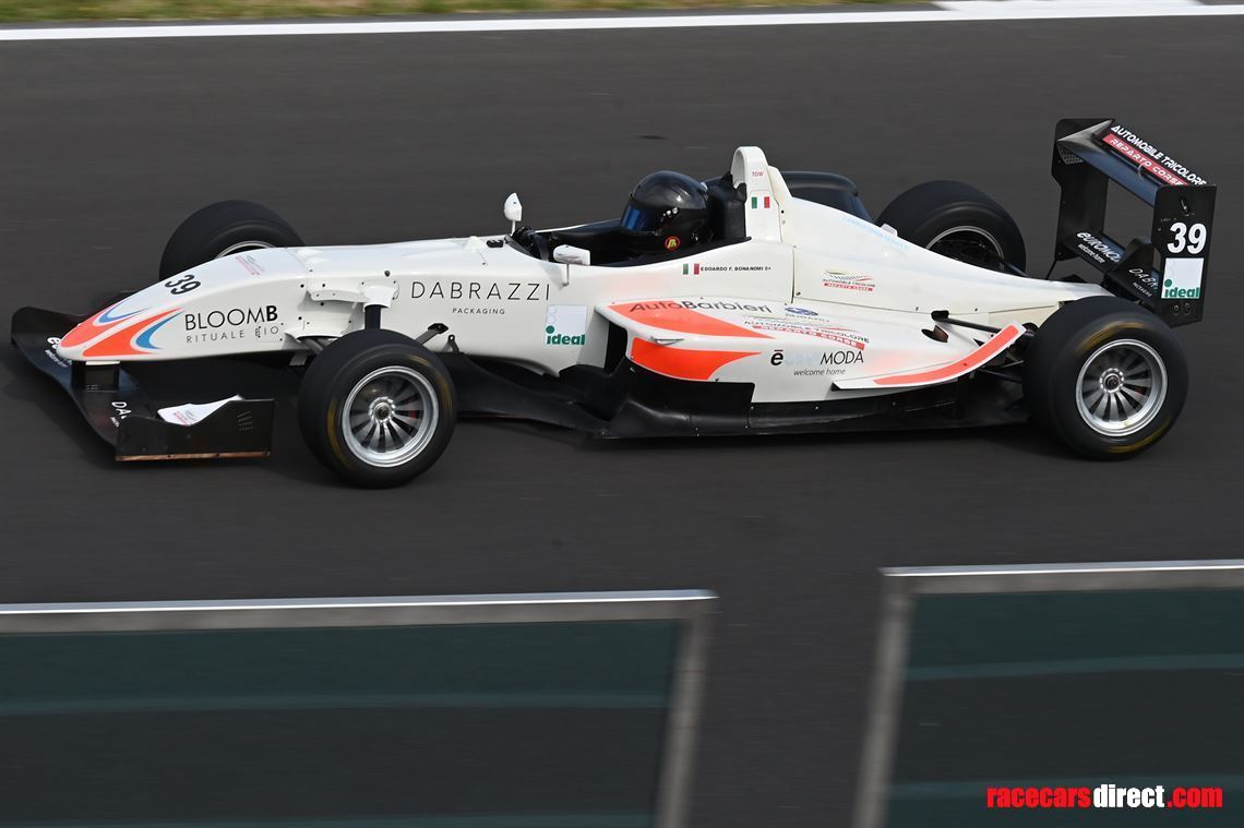 mygale-f3-m-09