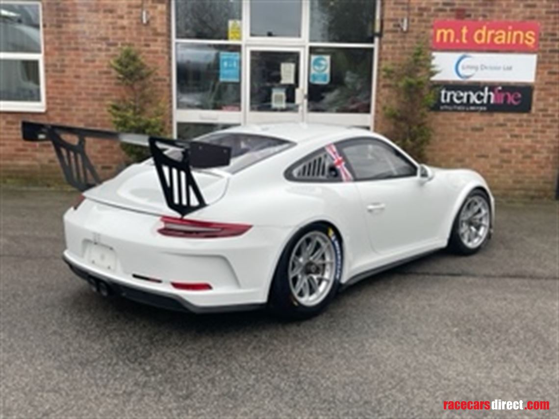 porsche-9912-cup-car-2018