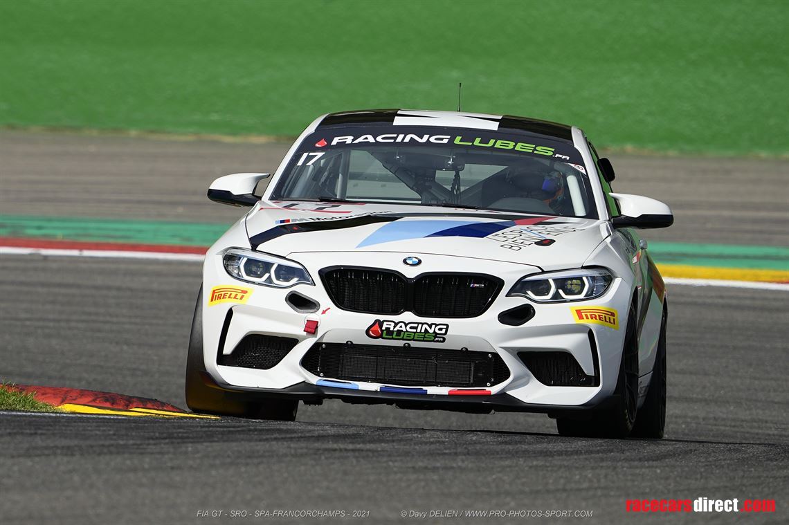 bmw-m2-cs-racing