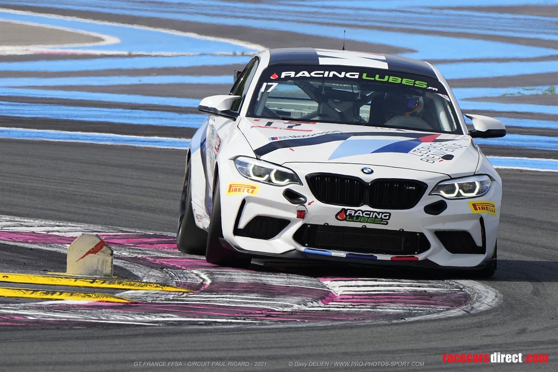 bmw-m2-cs-racing