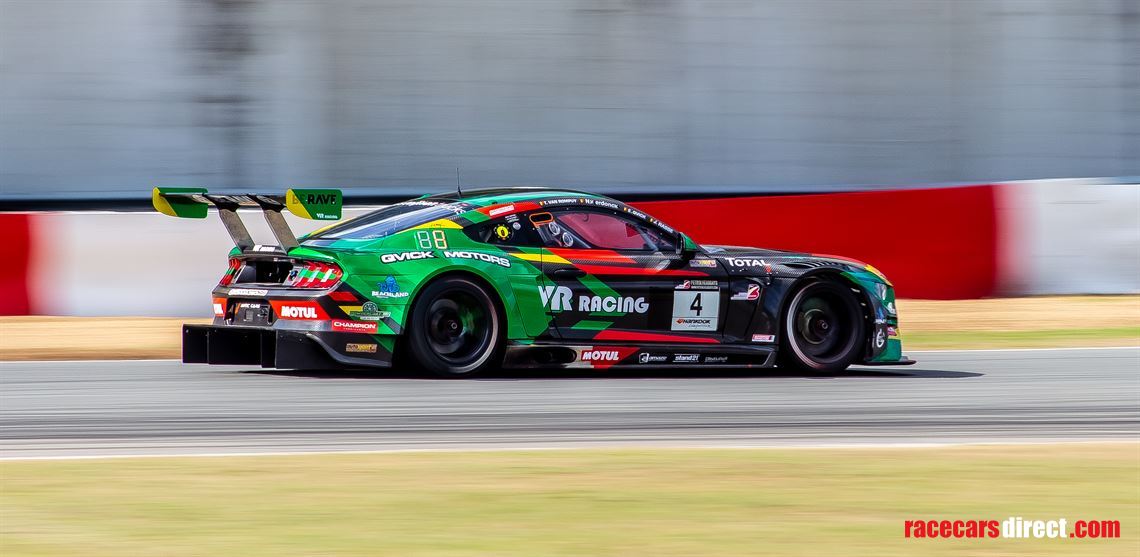 marc-cars-ii-v8-mustang-with-lots-of-spare-pa