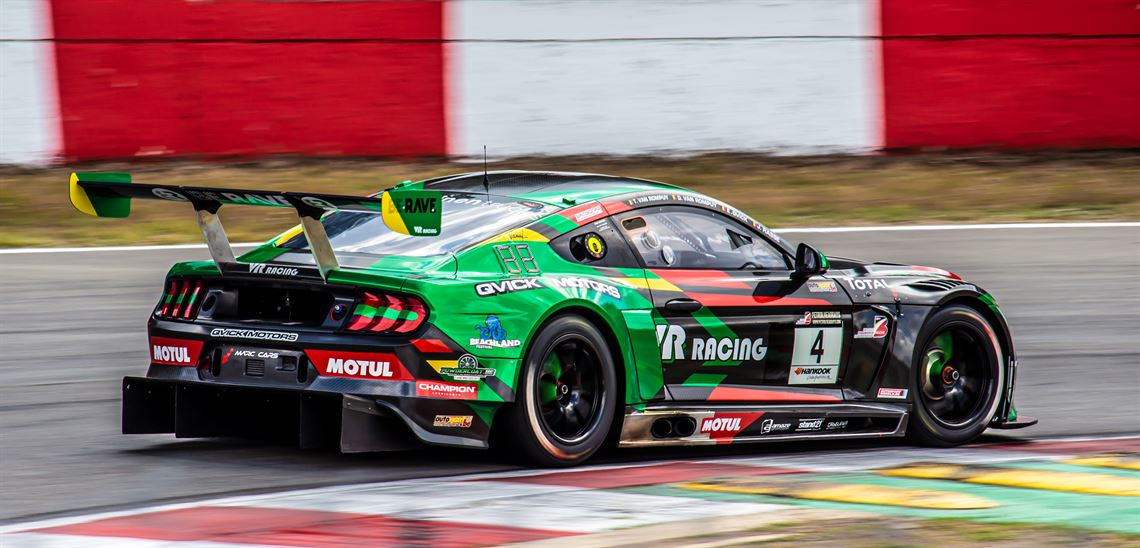 marc-cars-ii-v8-mustang-with-lots-of-spare-pa