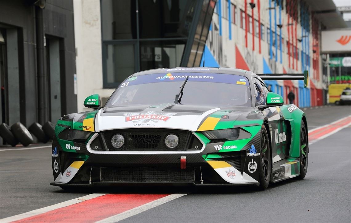 marc-cars-ii-v8-mustang-with-lots-of-spare-pa