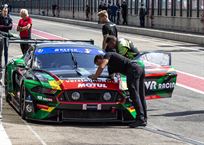 marc-cars-ii-v8-mustang-with-lots-of-spare-pa