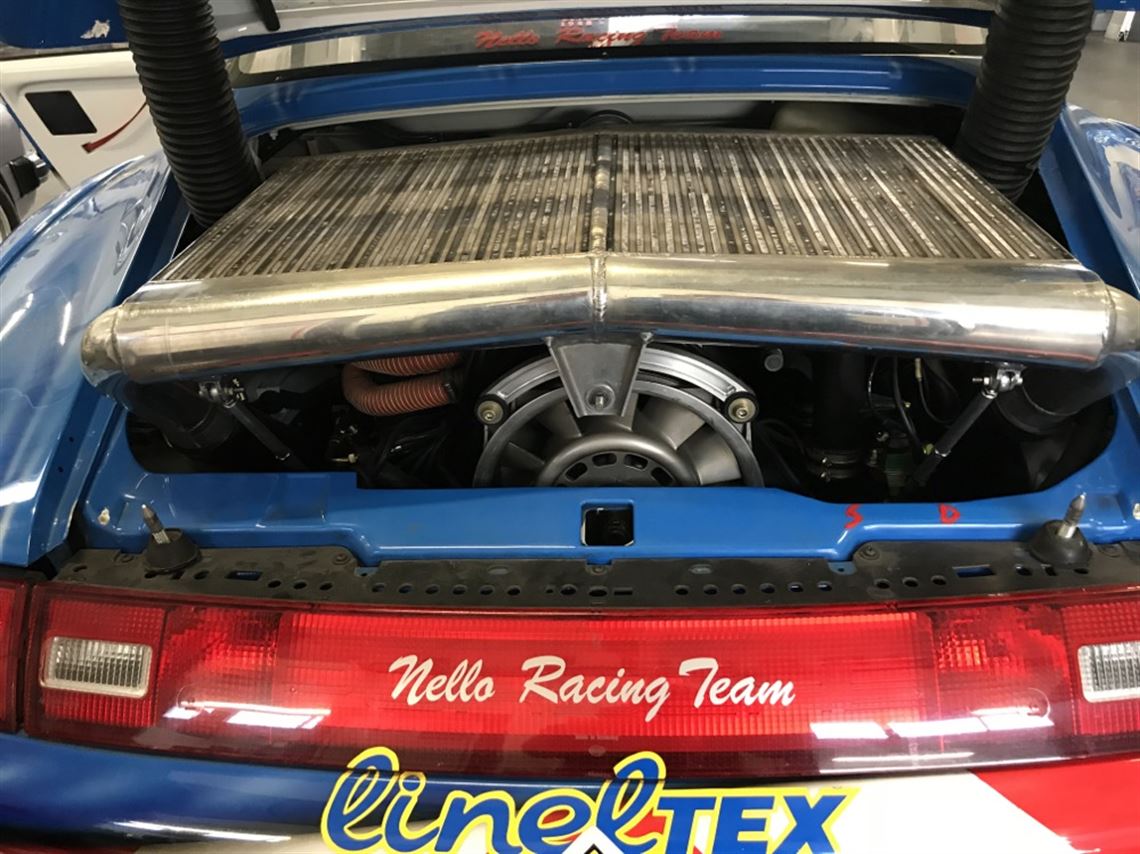 1998-porsche-993-gt2-evo-2-art-car